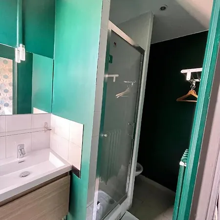Hotel Le17 Furnished 2*