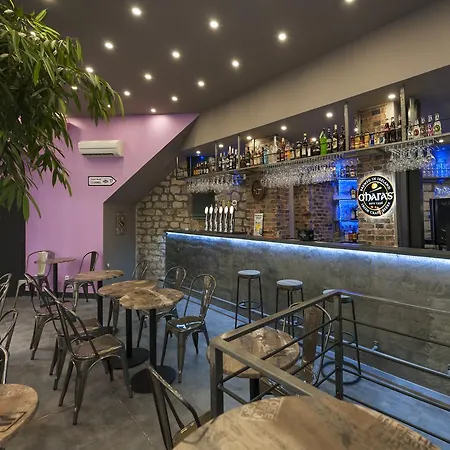 Hotel Le17 Furnished