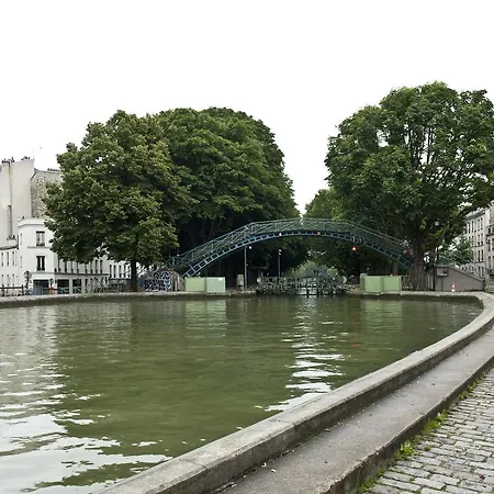 Hotel Le17 Furnished Paris