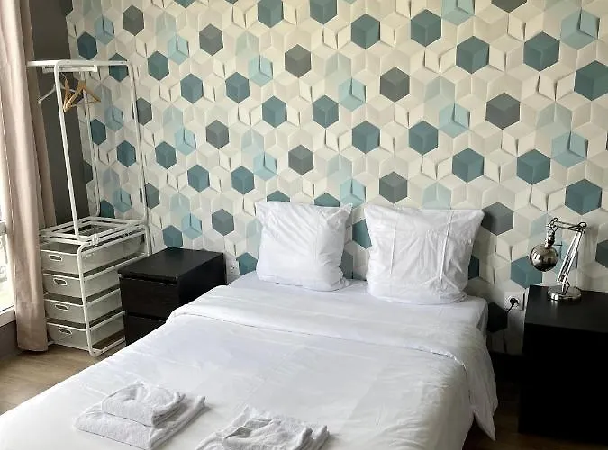 Hotell Le17 Furnished Paris