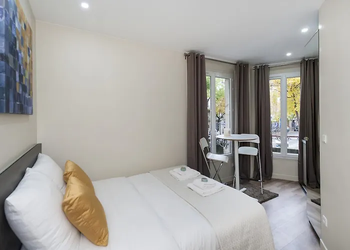 Le17 Furnished 2*