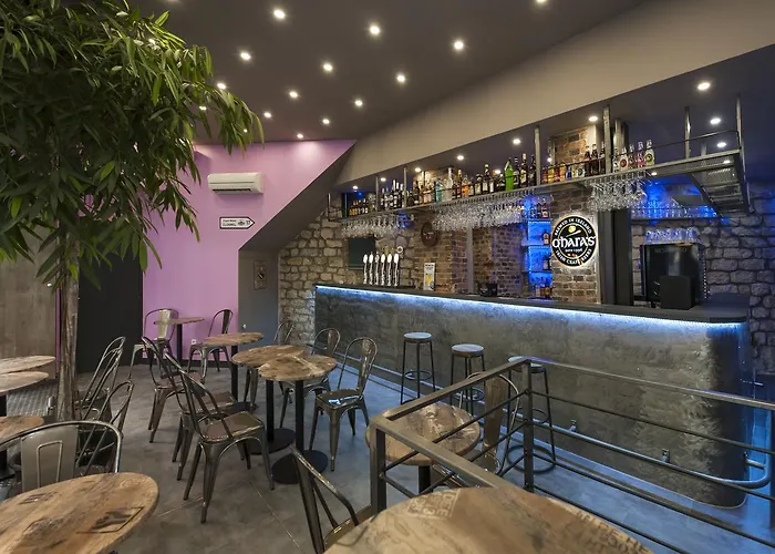 Hotell Le17 Furnished