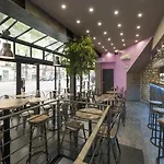 Szálloda Le17 Furnished 2*