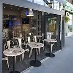 Le17 Furnished Szálloda